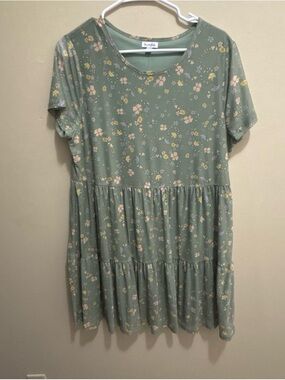Love, Fire Sage Green Floral-Trim Top
